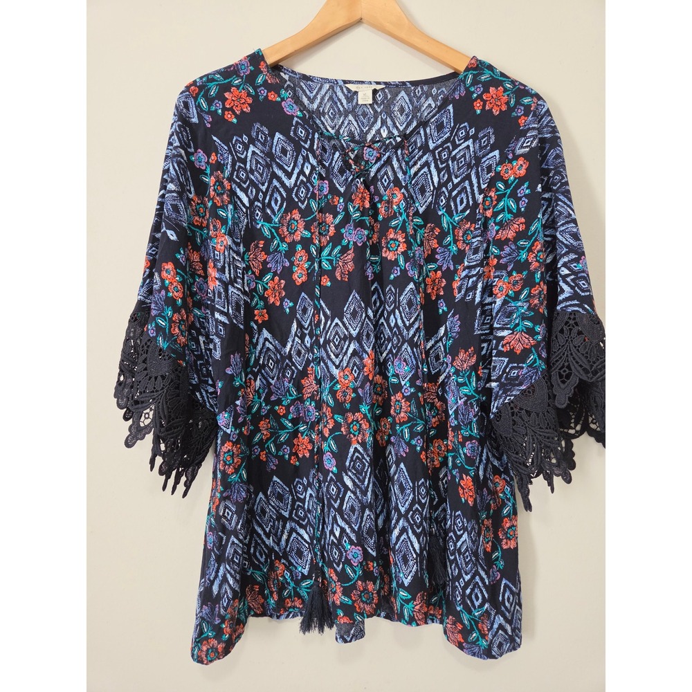 Est 1946 Women XL Blue Floral Diamond Print Crochet Lace Sleeve Boho Tassel Top